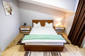 Фото номера Двухместный номер с 1 кроватью и балконом Гостевой дом Casa Blum г. Лугож 4