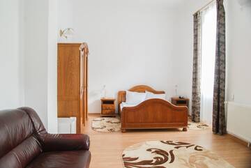 Фото номера Стандартный двухместный номер с 1 кроватью Отель Hotel Dacia г. Лугож 6